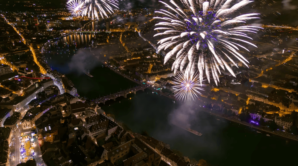 Service d'ordre pour la fête nationale suisse : sécurité du feu d'artifice